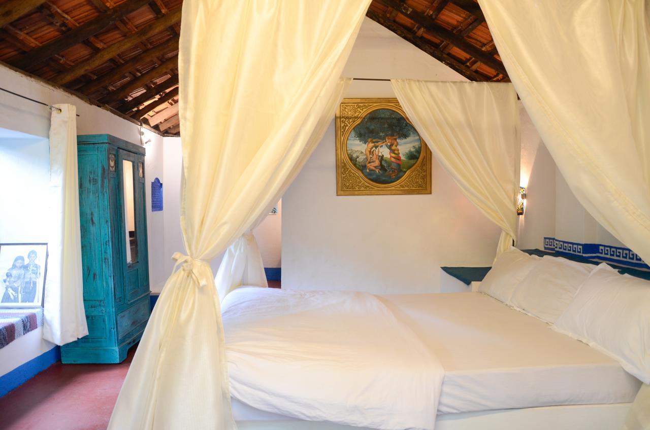 Woke Arpora Hostel Bagian luar foto
